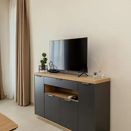 شقة Modern With Balcony In C-max Center By Flat Manаger